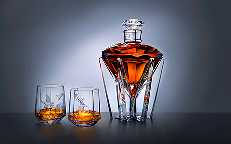 The Queen’s accession, John Walker & Sons, Scotch Whisky Distillers By Appointment to Her Majesty The Queen
