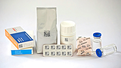 Each pack must be equipped with a batch number and expiry date.