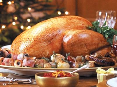 Festive turkeys travel first class on PLS’ RFID-enabled plastic pallets