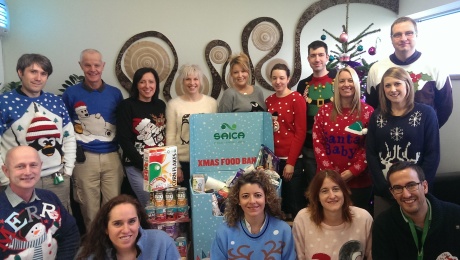 SAICA packs festive food bank cheer