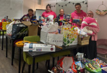 Konica Minolta volunteers bring festive cheer to Candlelighters Christmas party