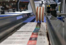 ‘Unique’ conveyor system achieves accurate packing for lightweight products