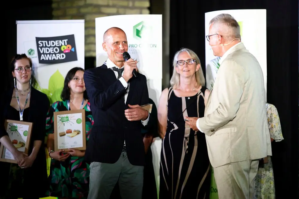 Pro Carton awards