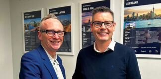 Paul Bates, UK & Global Accounts Sales Manager at Hybrid Software UK with Andrew Hewitson, Group CEO of Reproflex3