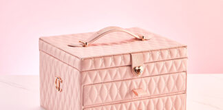 Makeup box