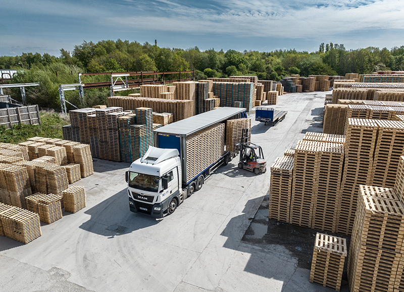 Scott Pallets vehicle
