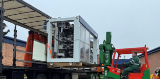 Thermoforming system being lifted off a lorry