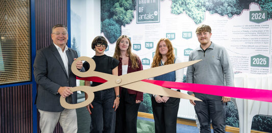Ribbon being cut at Antalis' Smart Packaging Centre