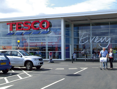 32b_1012 Tesco took the views of its customers into account when deciding to alter its food labels.