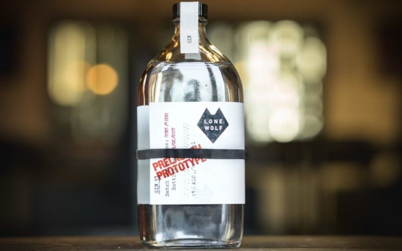 Scots distillery uses pharma bottle for craft gin