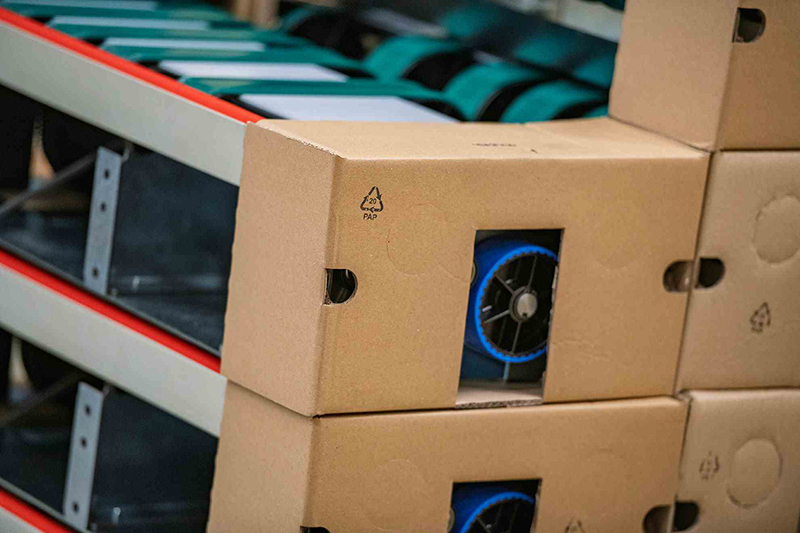 Cardboard buffers packaging design