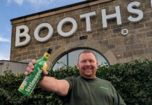 Oil packaged in paper bottle heralded as a ‘UK first’ Oil packaged in paper bottle