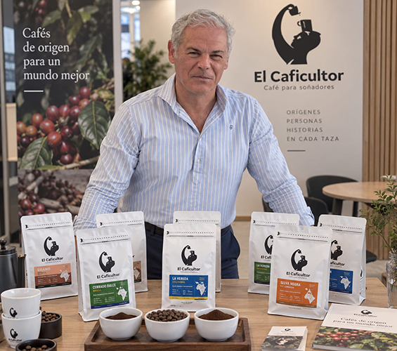 Coffee packs with connected packaging technology